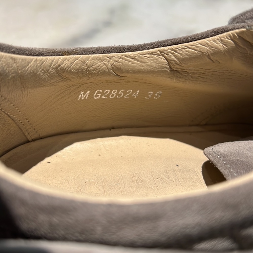 Chanel Oxford shoes - Picture 9 of 12